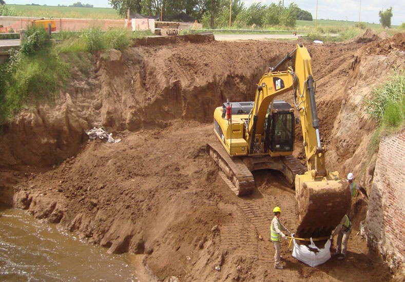 Obras hídricas en la provincia