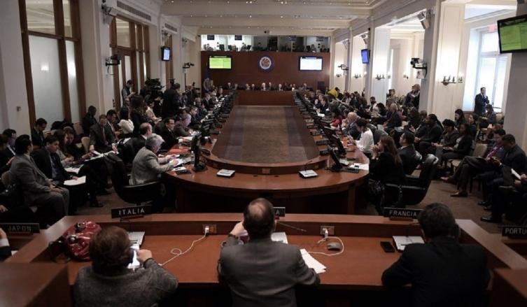 Vista general de los miembros de la Organización de los Estados Americanos (OEA) durante la sesión extraordinaria sobre Venezuela celebrada esta tarde. (EFE)
