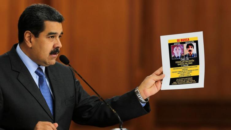 Nicolás Maduro culpa al ex presidente Santos y al diputado opositor Julio Borges del supuesto ataque que sufrió el sábado pasado. (AFP)