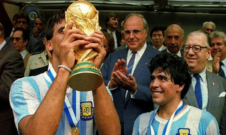 Diego Maradona no se olvida de José Luis Brown - INFOBAE