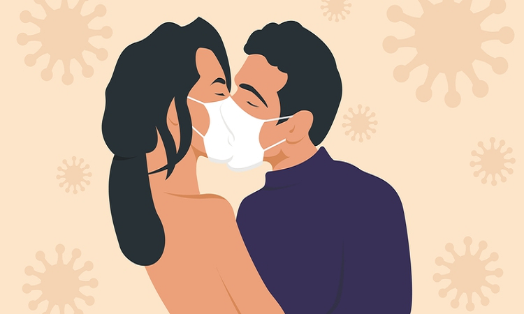 Un nuevo estudio de investigadores de la Universidad de Harvard en los Estados Unidos recomienda que las parejas tomen medidas preventivas en el dormitorio, incluido el uso de máscaras faciales (Shutterstock)