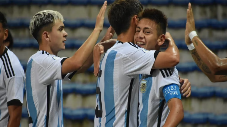 Con una gran actuación de Echeverri, Argentina venció 4-2 a Venezuela en el inicio del Sudamericano Sub 17 - Infobae