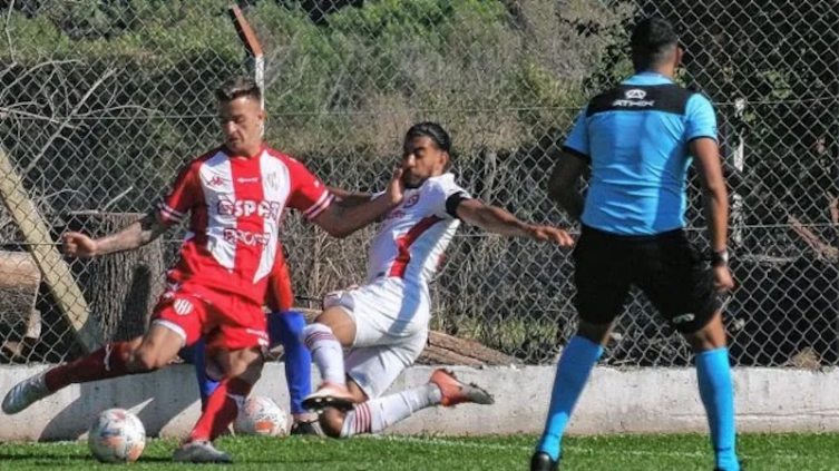 El partido entre Unión y Vélez por División Reserva se jugará en La Tatenguita. - UNO Santa Fe