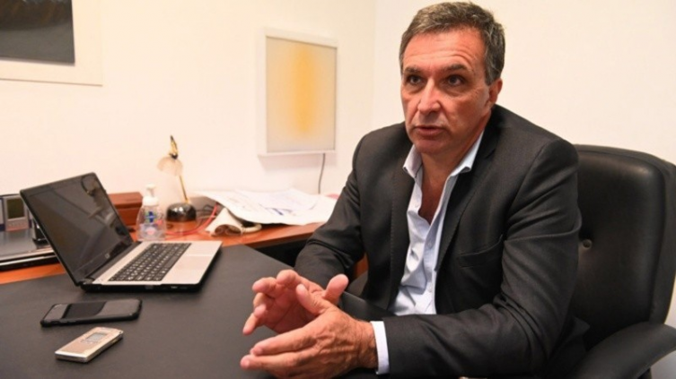 Astore habló del sucesor de Heinze y deslizó que tiene “un listado de seis entrenadores” - Rosario3