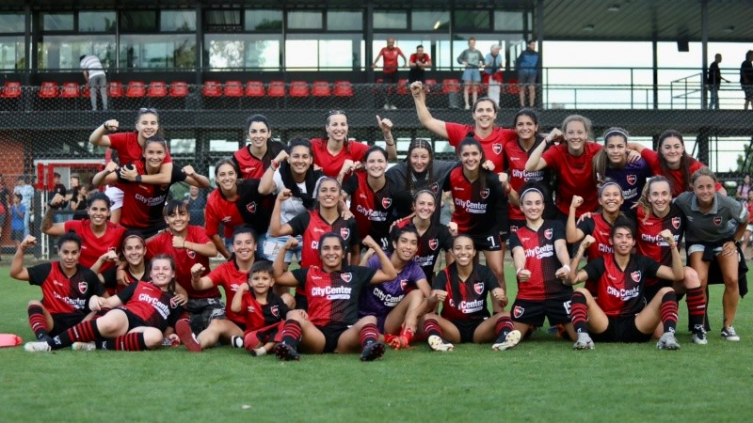 Fútbol femenino: Newell ´s es finalista y jugará contra Talleres en búsqueda del segundo ascenso a la primera. (Newell ´s Femenino)