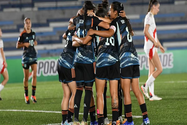 Argentina goleó 5-0 a Perú en el Sudamericano: qué necesita para clasificar al Mundial Sub 20 femenino - Infobae