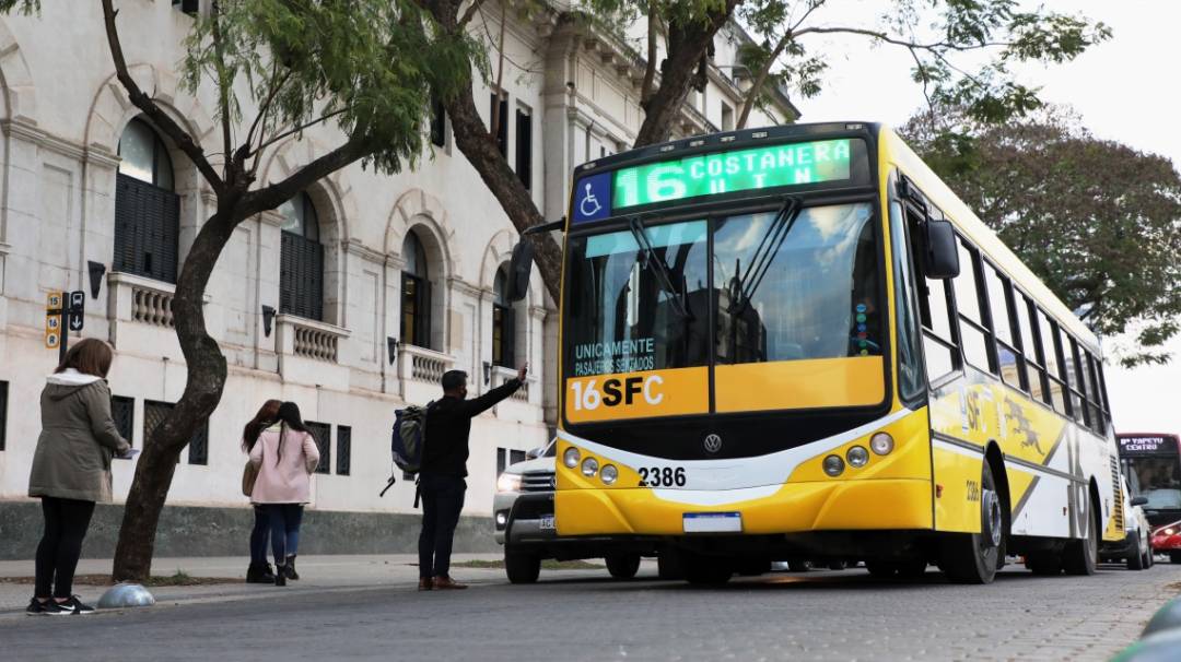 La UTA declaró el estado de alerta y anticipó posibles acciones gremiales