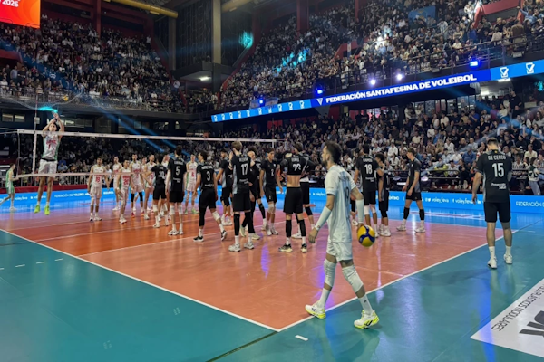 Argentina cayó ante Bulgaria en la previa de la VNL. - Foto: FEVA.