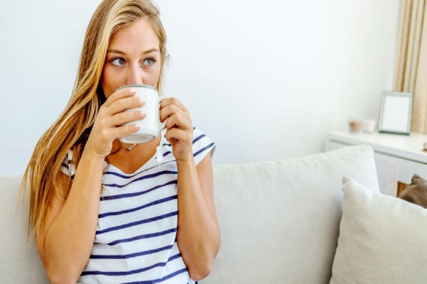 Hidratarse bien en invierno: los tips que lo hacen más fácil. - Revista Pronto