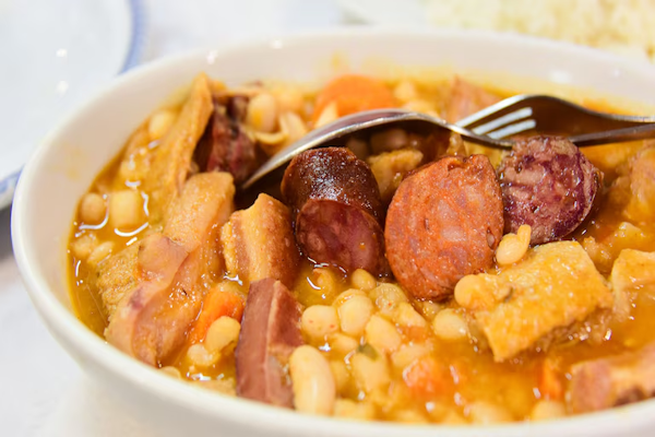Plato especial para el frío, receta de buseca de mondongo. (Getty)