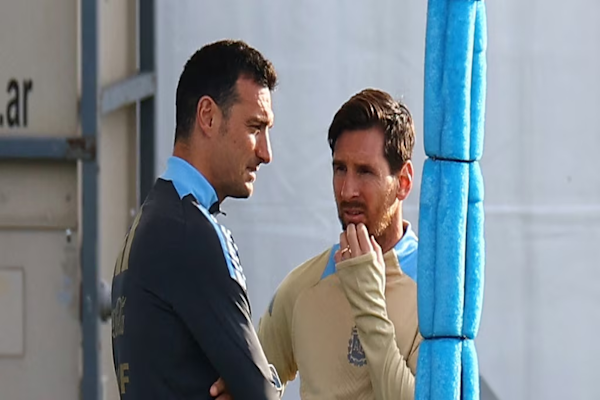 “Me pareció de mal gusto”: la razón detrás del enojo de Scaloni cuando le preguntaron sobre el rol de Messi en la Selección - Infobae