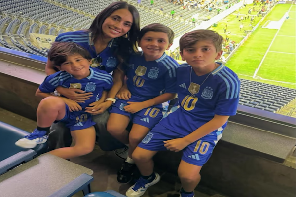 Cuáles son las cábalas de Antonela Roccuzzo camino al Mundial 2026. - Foto Agencia NA - Prensa