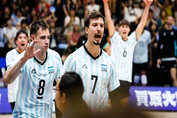 VNL 2026: la Selección Argentina busca la levantada en la segunda semana en Polonia. - Foto: FEVA.