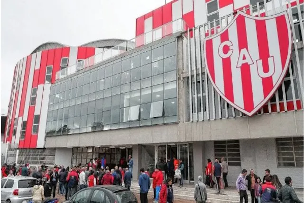 Unión suma otro frente de conflicto: los empleados intimaron al club por incumplimientos – UNO Santa Fe