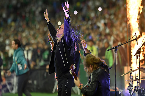 Maná en el centro de las críticas tras la eliminación de México: la canción que desató la polémica. - Foto: Agencia NA(Redes/Claro Sports)