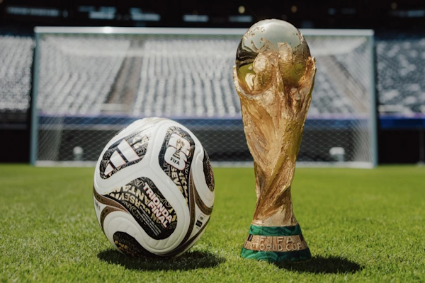 Se presentó la pelota oficial para la final del Mundial 2026. - Foto: @adidasfootball