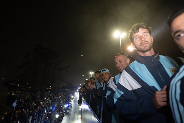 “Chiqui” Tapia confirmó que habrá homenajes a la Selección argentina en la Copa Sudamericana. - Foto: Redes (@Chiquitapia)
