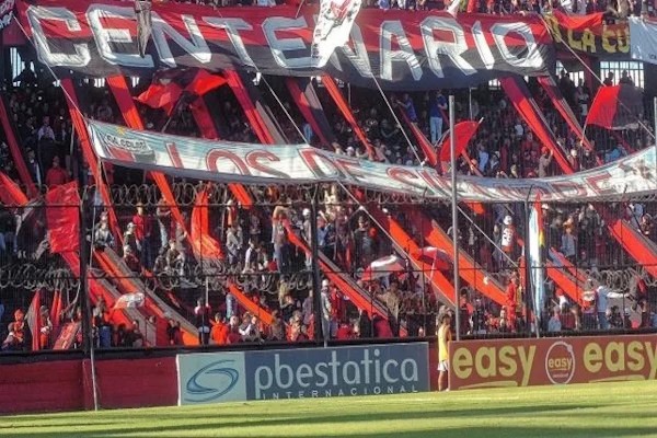 Colón puso en marcha la venta de entradas para recibir a Chaco For Ever.- UNO Santa Fe / José Busiemi